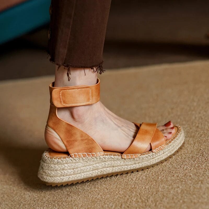 Sandália Gladiadora Plataforma em Couro - Mykonos Florelle Marrom 31 